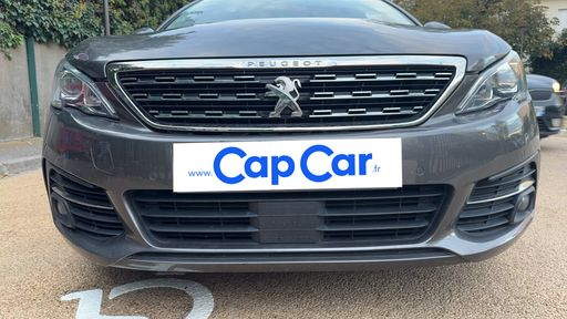 Peugeot 308 SW 1.2 PureTech 130 - Allure – 2019 – 57646 km – Essence – Boîte Manuelle — photo 17