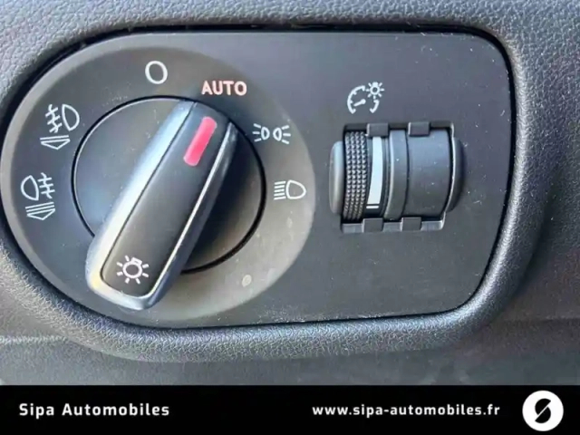 Audi A1 sportback 1.4 tfsi 125 s tronic 7 — photo 28
