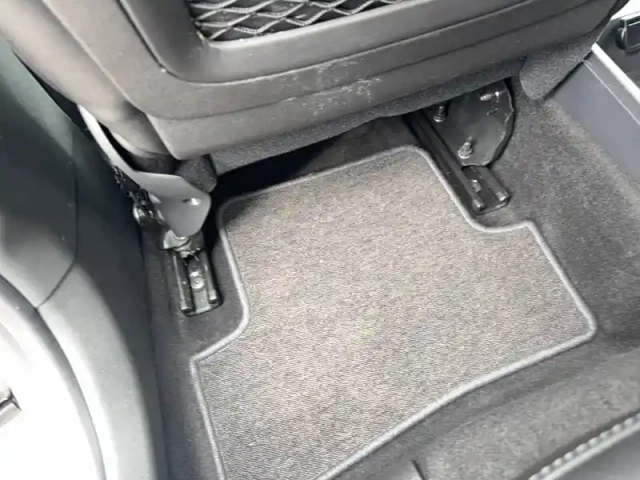 Renault Captur tce 150 fap edc — photo 26