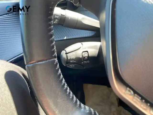Peugeot 208 electrique 50 kwh 136ch — photo 12