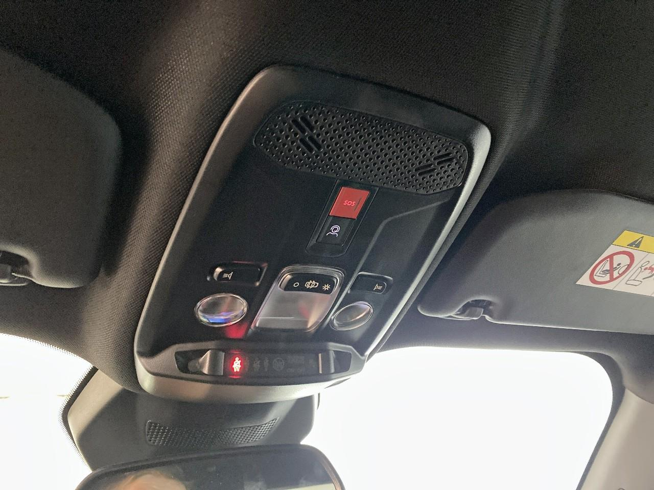 Peugeot 2008 hybrid 145 ch e-dcs6 allure — photo 19