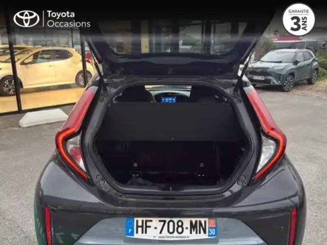 Toyota Aygo X 1.0 vvt-i 72ch design my24 — photo 10