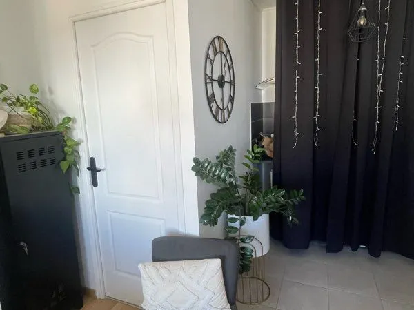 Studio meublé