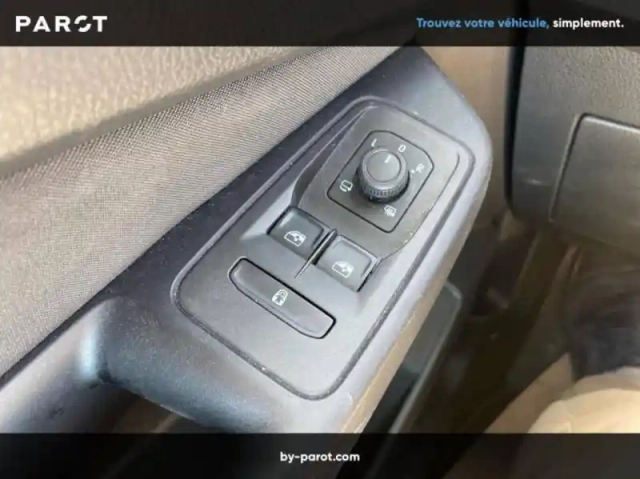 Ford Tourneo Connect 2.0 ecoblue 102 bvm6 titanium — photo 54