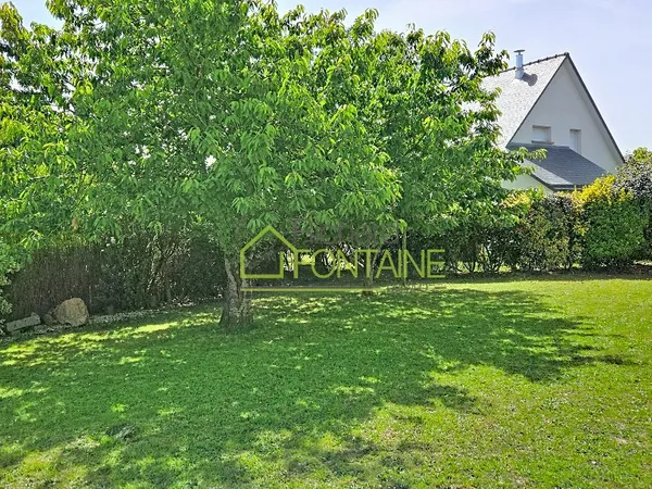 Grande Contemporaine idéal famille avec 5 chambres + bureau et grande mezzanine - double garage !