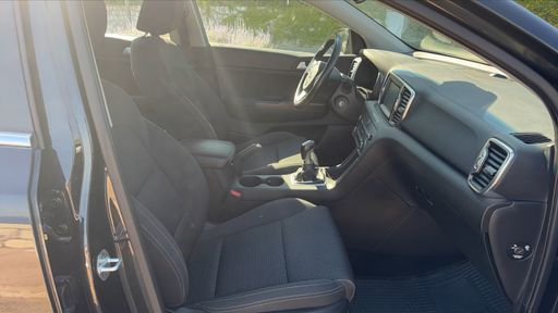 Kia Sportage 1.7 CRDi 115 - Active Business – 2016 – 75536 km – Diesel – Boîte Manuelle — photo 24