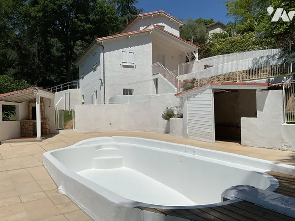 Maison 5 pièces 90 m²