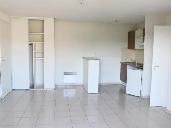Appartement F2 Vichy 41 m² résidence recente 2007 et sécurisée