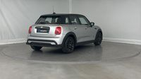 Mini Mini Cooper 136ch Edition Premium BVA7 — photo 5