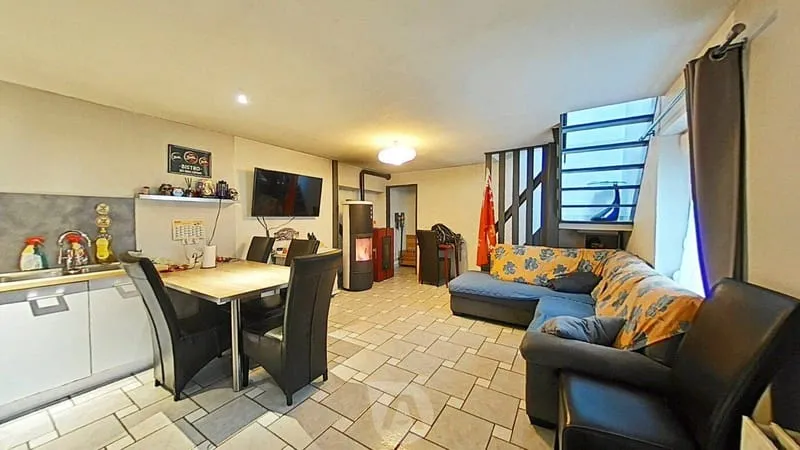 Photo 3