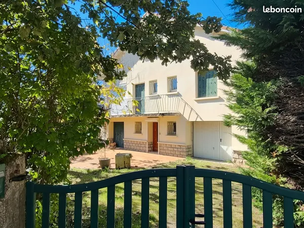 Maison 4 pièces 156 m²