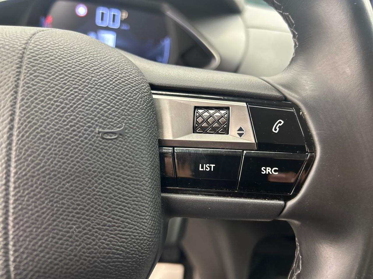 Ds Ds 3 crossback puretech 130 eat8 montmartre — photo 23