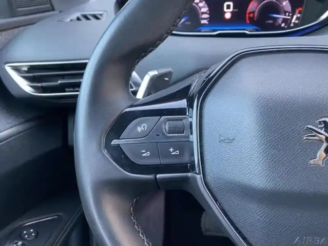 Peugeot 3008 ii bluehdi 130 s&amp;s eat8 allure — photo 31