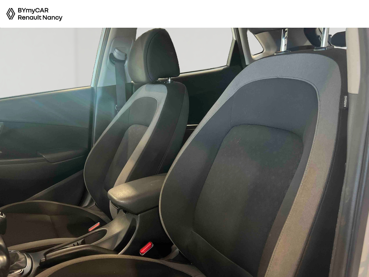 Hyundai Kona 1.6 CRDi 115 — photo 11