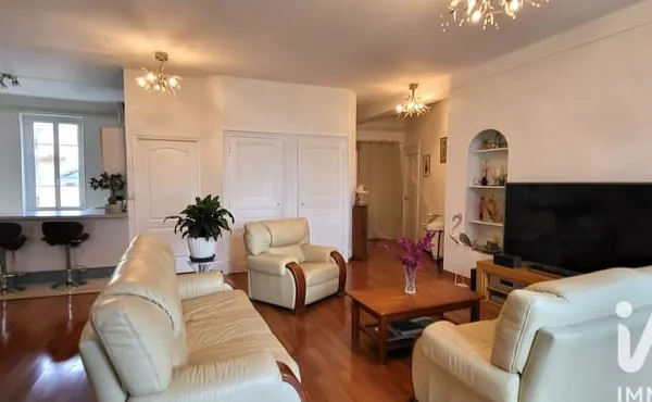 Appartement 6 pièces 160 m²