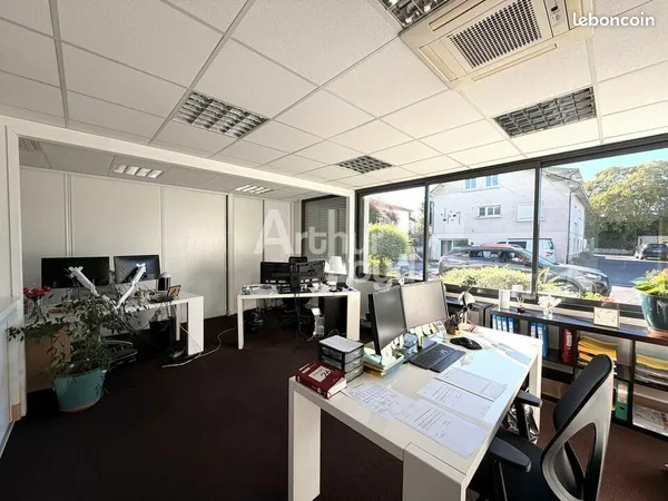 Bureaux 154 m² POITIERS