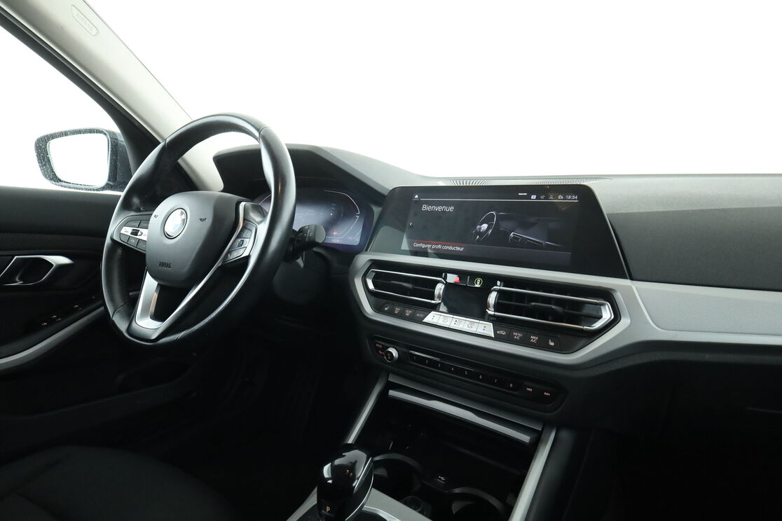 BMW Série 3 Touring 320d xDrive Lounge BVA8 — photo 12