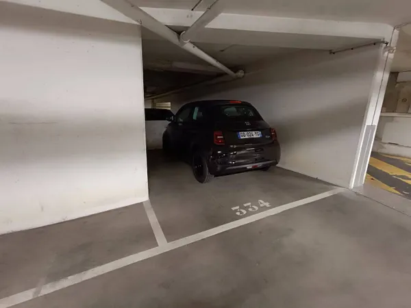 Parking 15 m²