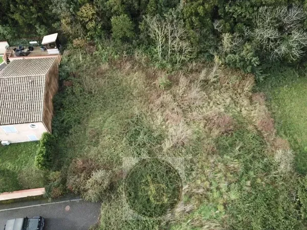 Terrain viabilisé constructible à Castelnaudary
