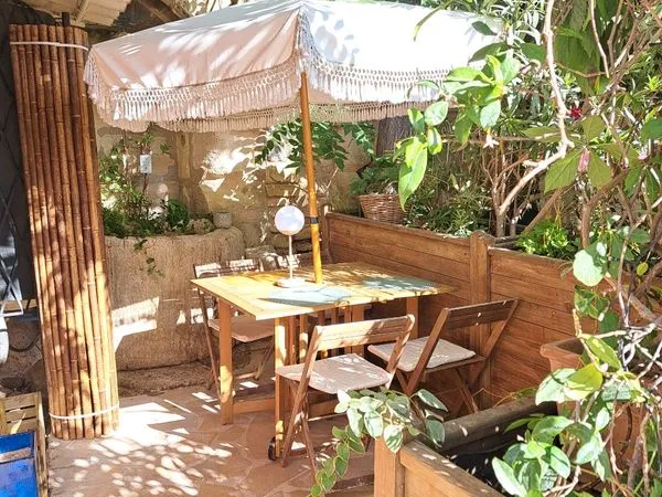 Maison de village 1ou 2 chambres 50 m2 avec patio