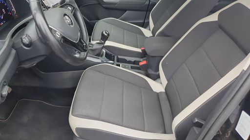 Volkswagen T-Roc 1.5 TSI 150 - Carat – 2019 – 105025 km – Essence – Boîte Manuelle — photo 31