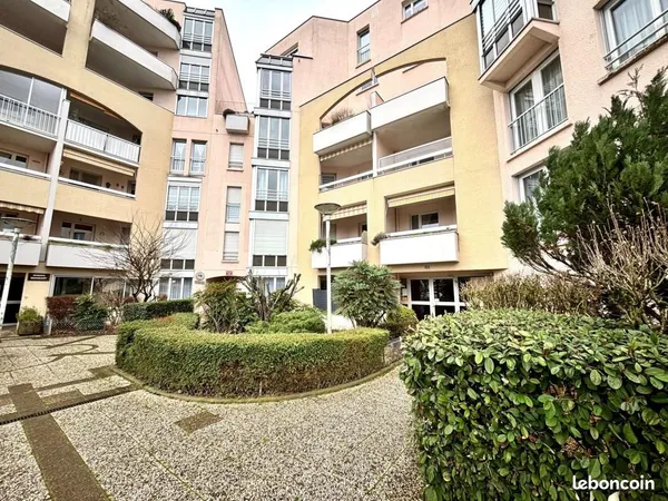 Appartement 4 pièces 90 m²