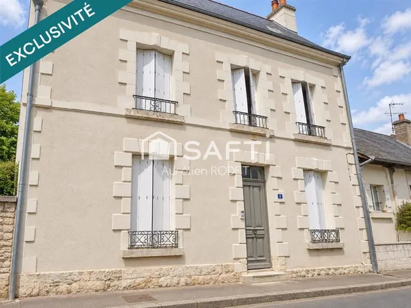 Maison familiale avec piscine et beau jardin