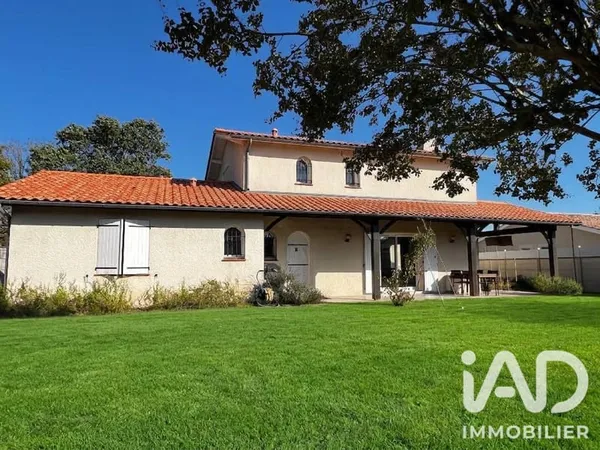 Maison 5 pièces 182 m²