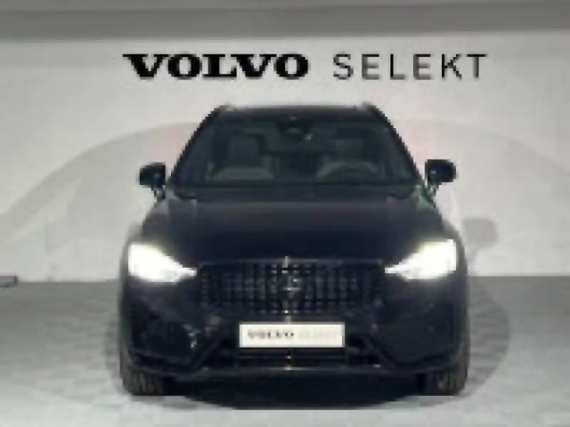 Volvo Xc60 t6 hybride rechargeable 253 + 145ch black edition geartronic 8 awd — photo 2