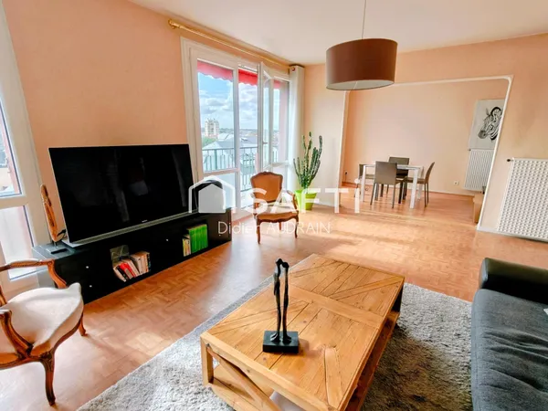 Appartement Type 4 centre ville