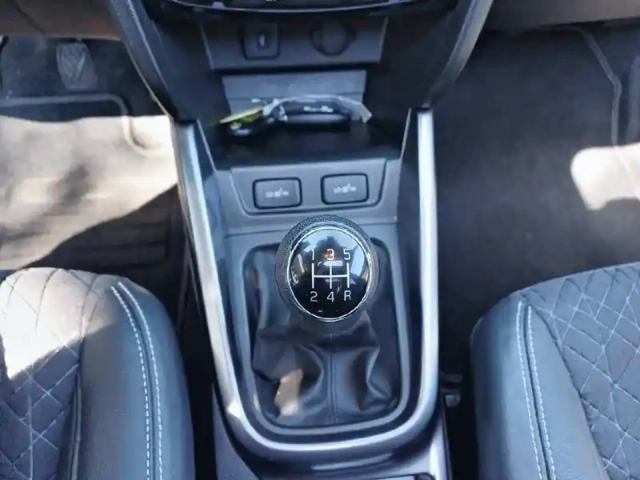 Suzuki Vitara 1.0 boosterjet — photo 14