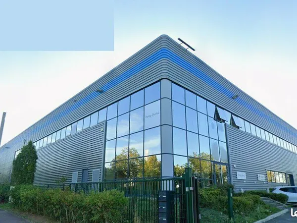 LOCAL D'ACTIVITE 615 m² TAVERNY