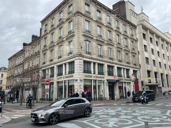 Bureaux 188 m²