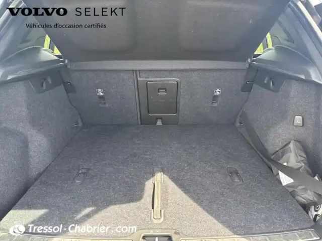 Volvo Xc40 t4 190 ch geartronic 8 inscription — photo 8