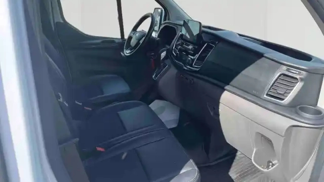 Ford Transit custom fourgon 290 l1h1 2.0 ecoblue 185 bva — photo 21