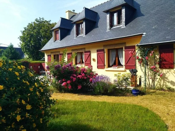 Belle Néo Bretonne aux portes Nord de Quimper