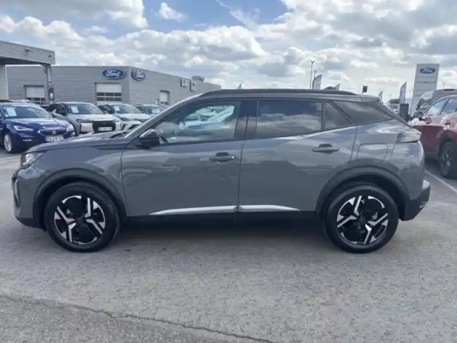 Peugeot 2008 1.2 130ch s&amp;s allure eat8 — photo 9