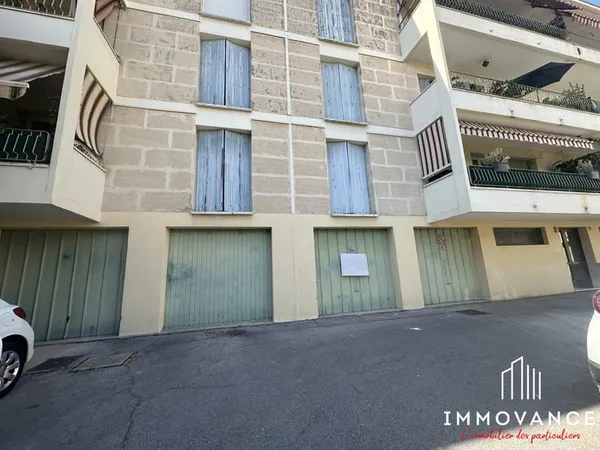 VENTE - GARAGE 24m² - ELECTRICITE