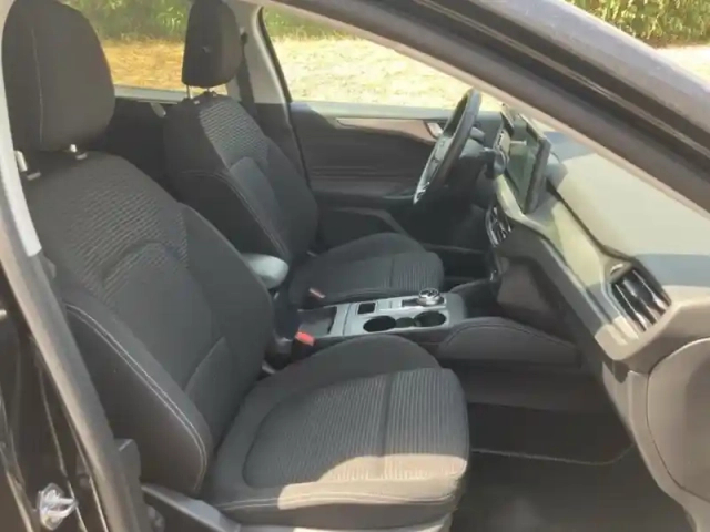 Ford Focus 1.5 ecoblue 115ch titanium x business bva8 — photo 11