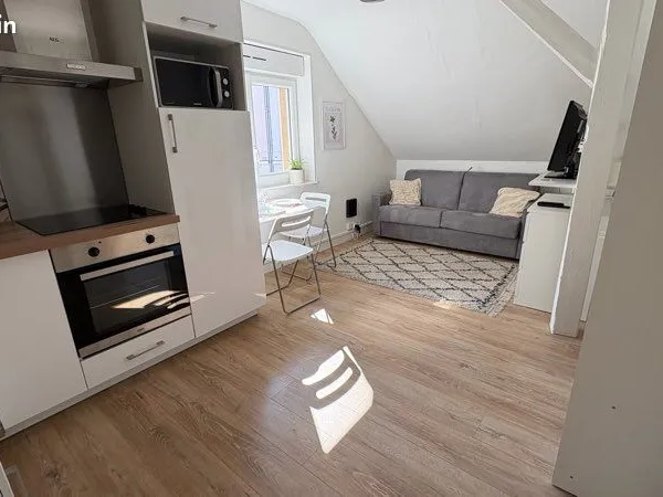 Studio meublé proche gare