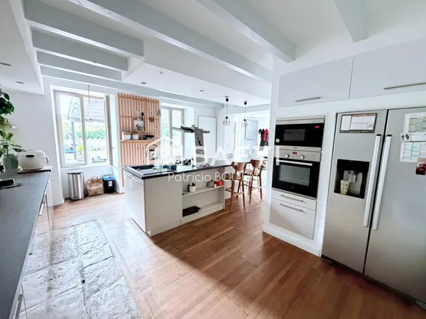 PAVILLON 4 CHAMBRES DONT UNE SUITE PARENTALE, BUREAU, A VERRINES SOUS CELLES !