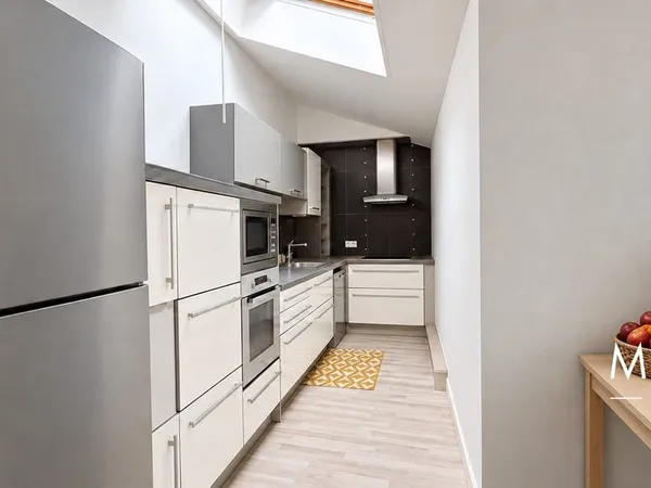 Duplex 7 pièces 125 m²