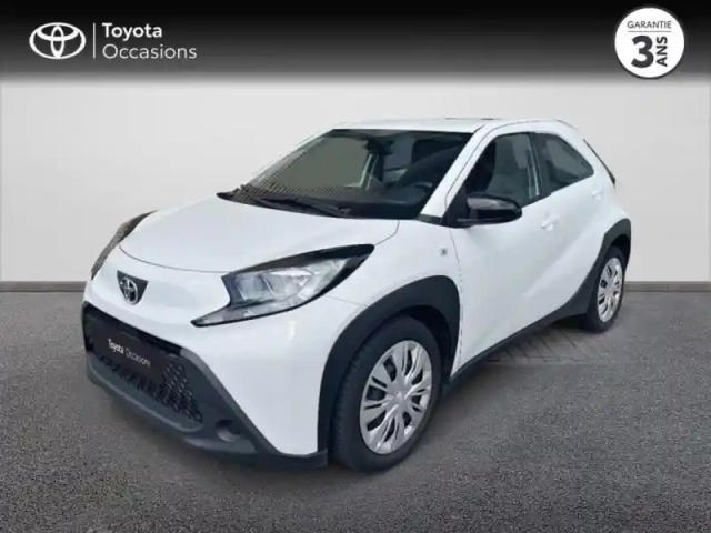 Toyota Aygo X 1.0 vvt-i 72ch active business — photo 1