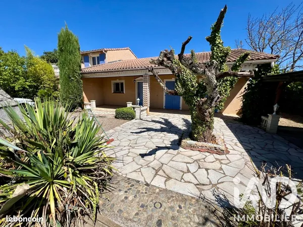 Villa 6 pièces 145 m²