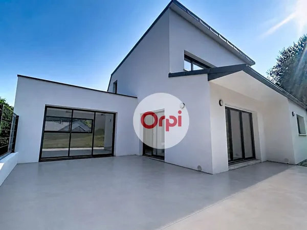 Maison 5 pièces 144 m²