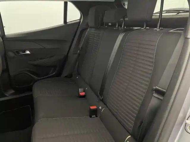 Peugeot 2008 puretech 100 s&amp;s bvm6 — photo 47