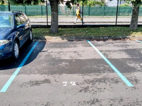 Parking quartier Roseraie/Argoulets