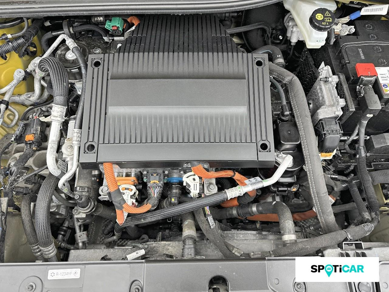 Peugeot 208 e-208 136ch active pack — photo 20