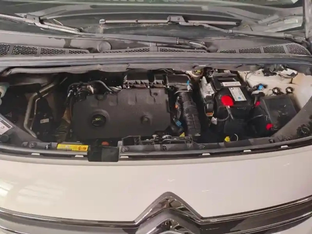 Citroën Berlingo taille m bluehdi 130 s&amp;s bvm6 shine — photo 7