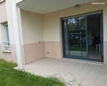 A louer dans résidence calme